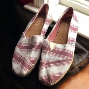 Striped toms flats